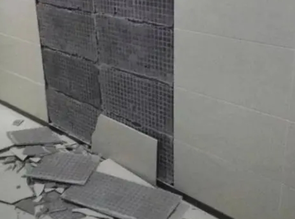 阜城瓷砖空鼓维修公司分享下阜城墙砖松动维修的知识